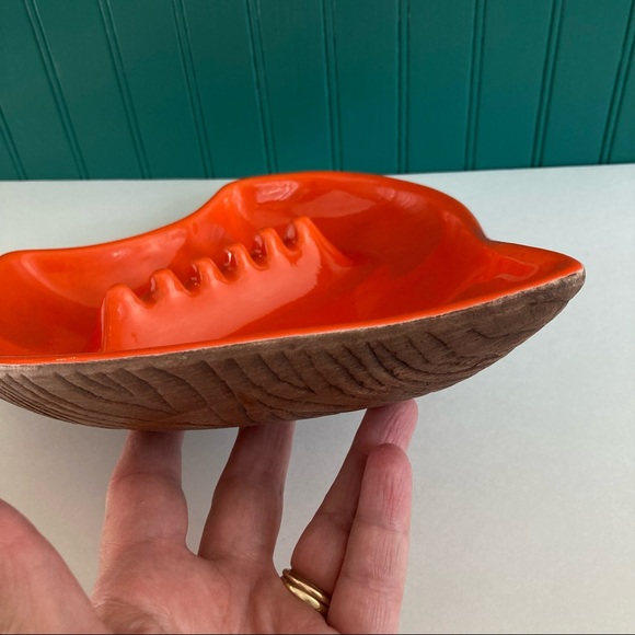 MCM Swirl Ashtray - Picture 4 of 7